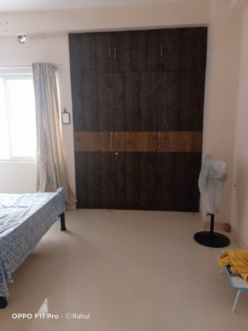 Semi Furnished 3bhk in Six Mile, Guwahati, Assam, India for Rent